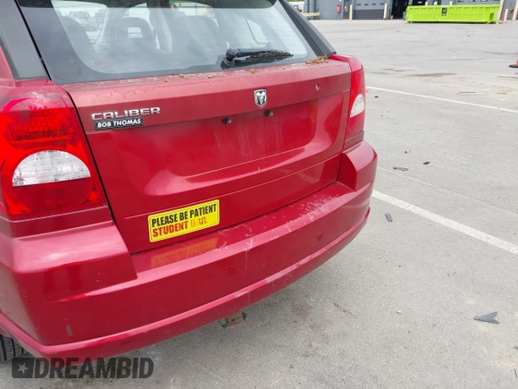 2008 Dodge Caliber SE with VIN 1B3HB28B28D742310, listed as a IAAI auction lot 42164976 with 83,561 mi miles. Bid and sale history available at carsss.com. Image 6.