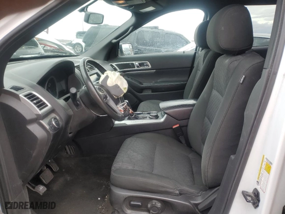 2015 Ford Explorer XLT with VIN 1FM5K8D89FGB61134, listed as a Copart auction lot 47459495 with 134,760 mi miles and Salvage Title. Bid and sale history available at carsss.com. Image 7.