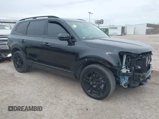 2024 Kia Telluride EX X-Line z VIN 5XYP3DGC5RG473610, wystawiony jako IAAI lot #41360858 z przebiegiem 13 825 mil mil oraz . Historia ofert i sprzedaży dostępna na DreamBid. Obrazek 1.