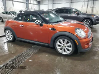 2012 MINI Cooper Coupe with VIN WMWSX1C53CT163839, listed as a Copart auction lot 51333995 with 118,324 mi miles and Clean Title. Bid and sale history available at carsss.com. Image 4.