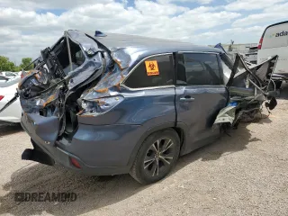 2018 Toyota Highlander LE with VIN 5TDZZRFH6JS269715, listed as a Copart auction lot 51054665 with Not provided miles and Non repairable. Bid and sale history available at DreamBid. Image 3.
