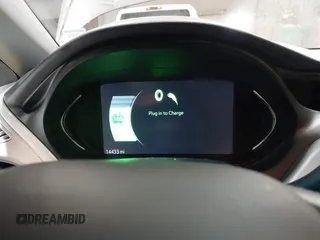 2021 Chevrolet Bolt EV LT z VIN 1G1FY6S05M4111315, wystawiony jako IAAI lot #41511422 z przebiegiem 14 433 mil mil oraz . Historia ofert i sprzedaży dostępna na DreamBid. Obrazek 7.