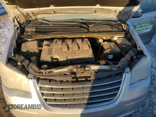 2010 Chrysler Town & Country Touring with VIN 2A4RR5DX8AR207111, listed as a Copart auction lot 41771685 with 196,743 mi miles and Salvage Title. Bid and sale history available at carsss.com. Image 12.