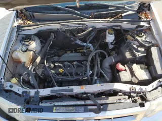 2010 Ford Escape Limited with VIN 1FMCU0E71AKC71285, listed as a Copart auction lot 61344164 with 163,471 mi miles and Salvage title. Bid and sale history available at DreamBid. Image 12.