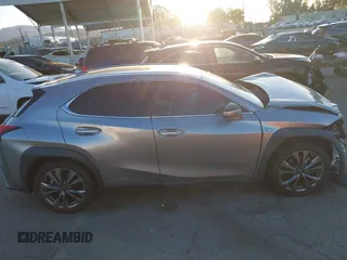 2021 Lexus UX with VIN JTHE9JBHXM2041524, listed as a IAAI auction lot 41826191 with 39,705 mi miles. Bid and sale history available at carsss.com. Image 13.