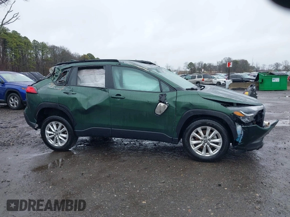 2023 Toyota Corolla Cross LE z VIN 7MUCAABG8PV044965, wystawiony jako IAAI lot #41915223 z przebiegiem 61 222 mil mil oraz . Historia ofert i sprzedaży dostępna na DreamBid. Obrazek 12.