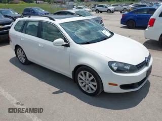 2013 Volkswagen Jetta TDI w/Sunroof & Nav with VIN 3VWPL7AJ3DM685584, listed as a IAAI auction lot 42650713 with 98,377 mi miles and . Bid and sale history available at DreamBid. Image 1.