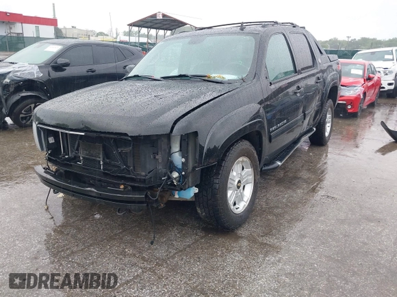 2013 Chevrolet Avalanche LT with VIN 3GNTKFE78DG172219, listed as a IAAI auction lot 42342576 with 95,935 mi miles and . Bid and sale history available at DreamBid. Image 6.