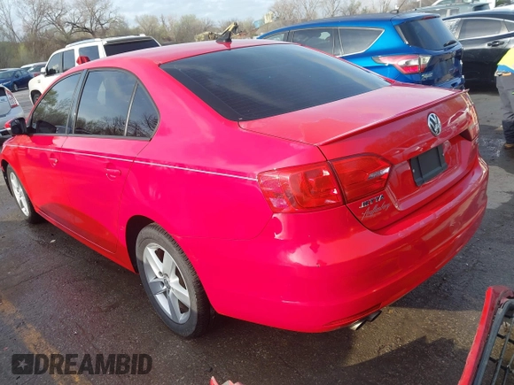 2012 Volkswagen Jetta Sedan TDI w/Premium & Nav with VIN 3VWLL7AJ3CM384729, listed as a IAAI auction lot 41899395 with 130,220 mi miles. Bid and sale history available at carsss.com. Image 3.