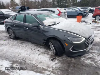 2023 Hyundai Sonata SEL with VIN KMHL34JJ0PA082993, listed as a IAAI auction lot 41496947 with 11,734 mi miles and . Bid and sale history available at DreamBid. Image 1.