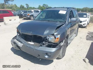 2007 Toyota Highlander with VIN JTEGD21A570160015, listed as a IAAI auction lot 41743437 with 170,369 mi miles. Bid and sale history available at carsss.com. Image 2.