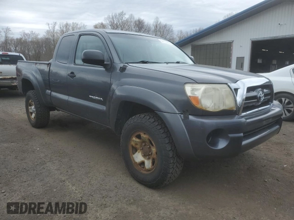 2009 Toyota Tacoma with VIN 5TEUU42N99Z615956, listed as a Copart auction lot 54123255 with 328,002 mi miles and Clean Title. Bid and sale history available at carsss.com. Image 4.