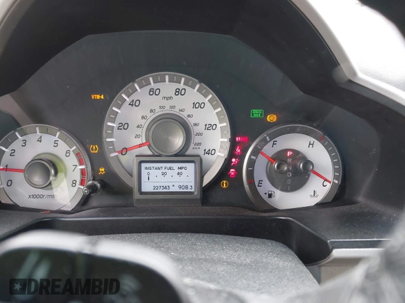 2014 Honda Pilot Touring with VIN 5FNYF4H91EB011934, listed as a IAAI auction lot 41929415 with 227,343 mi miles and . Bid and sale history available at DreamBid. Image 7.