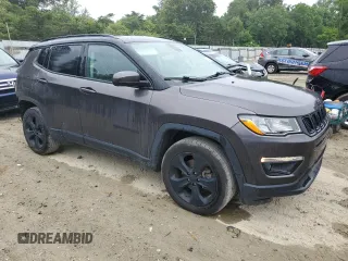 2019 Jeep Compass Altitude with VIN 3C4NJDBB4KT661545, listed as a Copart auction lot 59370195 with 81,595 mi miles and Salvage title. Bid and sale history available at DreamBid. Image 4.