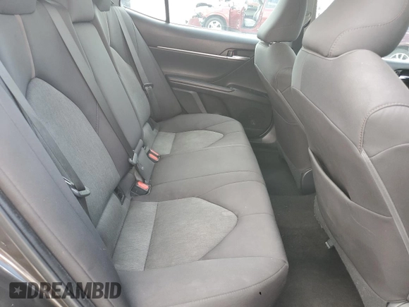 2019 Toyota Camry LE with VIN 4T1B11HK3KU835227, listed as a Copart auction lot 54455045 with 177,916 mi miles and Clean Title. Bid and sale history available at carsss.com. Image 10.