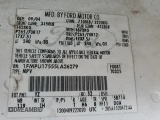 2005 Ford Expedition Eddie Bauer with VIN 1FMPU17555LA26279, listed as a Copart auction lot 44762945 with Not provided miles and Clean title. Bid and sale history available at DreamBid. Image 13.