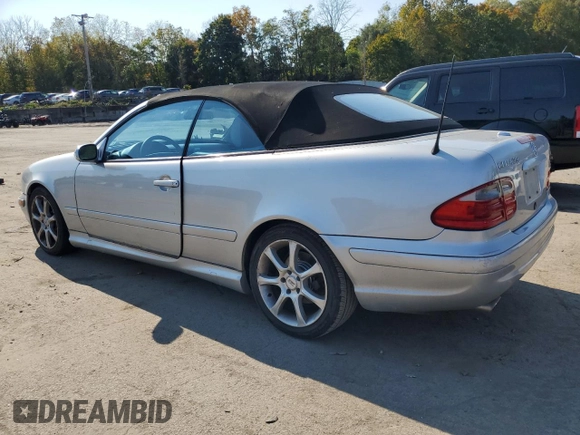 2002 Mercedes-Benz CLK with VIN WDBLK70G82T110291, listed as a Copart auction lot 75562454 with 152,132 mi miles and Salvage Title. Bid and sale history available at carsss.com. Image 2.