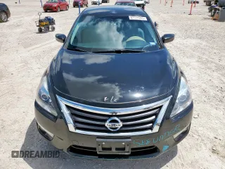 2015 Nissan Altima 2.5 z VIN 1N4AL3AP1FC213710, wystawiony jako Copart lot #62094395 z przebiegiem 161 331 mil mil oraz Szkoda całkowita • Salvage title. Historia ofert i sprzedaży dostępna na DreamBid. Obrazek 5.