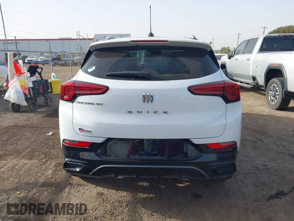 2025 Buick Encore GX Sport Touring с VIN KL4AMDSL4SB011771, выставлен на аукционе IAAI как лот 41718956 с пробегом 15 720 миль миль и . История ставок и продаж доступна на DreamBid. Изображение 17.