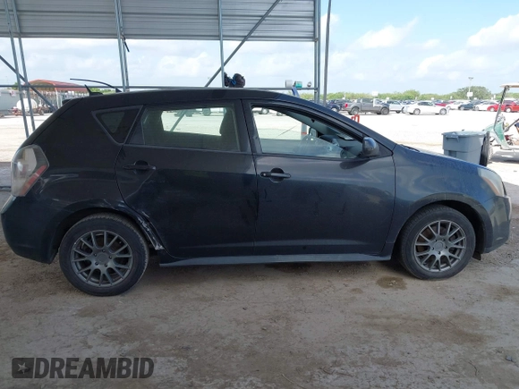 2009 Pontiac Vibe 1SB with VIN 5Y2SP67009Z432173, listed as a IAAI auction lot 42533975 with 175,584 mi miles and . Bid and sale history available at DreamBid. Image 13.