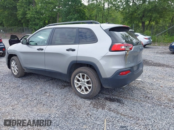2016 Jeep Cherokee Altitude z VIN 1C4PJMAS0GW251840, wystawiony jako IAAI lot #42636245 z przebiegiem 216 061 mil mil oraz . Historia ofert i sprzedaży dostępna na DreamBid. Obrazek 3.