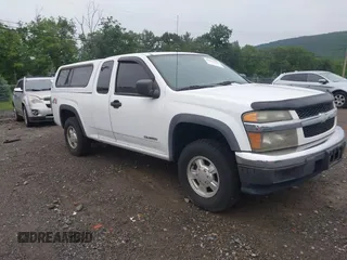 2004 Chevrolet Colorado LS Z71 z VIN 1GCDT196448134684, wystawiony jako IAAI lot #42515924 z przebiegiem 209 579 mil mil oraz . Historia ofert i sprzedaży dostępna na DreamBid. Obrazek 1.