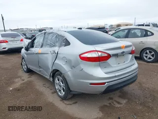 2015 Ford Fiesta SE with VIN 3FADP4BJ2FM220598, listed as a IAAI auction lot 41213342 with 1 mi miles. Bid and sale history available at carsss.com. Image 3.