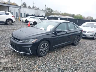 2025 Volkswagen Jetta SE with VIN 3VW7X7BU5SM029526, listed as a IAAI auction lot 41861941 with 5,791 mi miles. Bid and sale history available at carsss.com. Image 19.