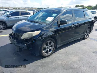2011 Toyota Sienna SE with VIN 5TDXK3DC9BS122337, listed as a IAAI auction lot 42245460 with 270,970 mi miles and . Bid and sale history available at DreamBid. Image 18.