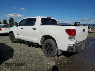 2011 Toyota Tundra 4WD Truck with VIN 5TFDM5F18BX021093, listed as a Copart auction lot 70346484 with 205,452 mi miles and Salvage Title. Bid and sale history available at carsss.com. Image 2.