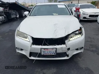 2014 Lexus GS 350 with VIN JTHBE1BL7E5030533, listed as a IAAI auction lot 42034624 with 189,027 mi miles. Bid and sale history available at carsss.com. Image 13.