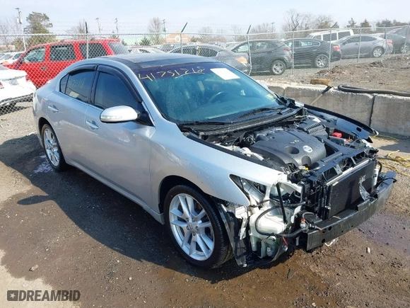 2013 Nissan Maxima 3.5 SV w/Premium Pkg with VIN 1N4AA5AP7DC834321, listed as a IAAI auction lot 41751718 with 166,407 mi miles. Bid and sale history available at carsss.com. Image 1.