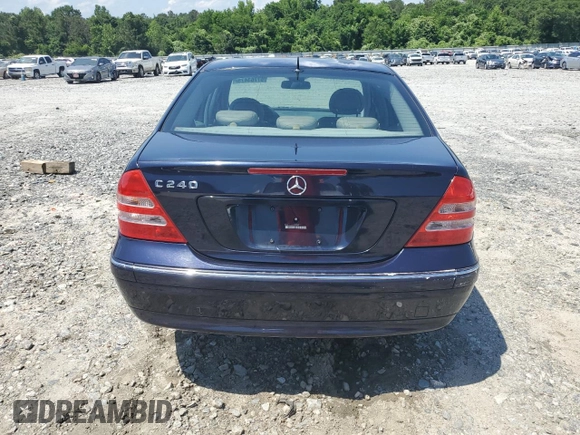 2001 Mercedes-Benz C 230/260/280/320 с VIN WDBRF61J51F090047, выставлен на аукционе Copart как лот 57763475 с пробегом 125 263 миль миль и Списание • Salvage title. История ставок и продаж доступна на DreamBid. Изображение 6.