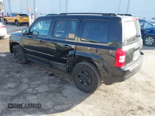 2017 Jeep Patriot Sport with VIN 1C4NJPBA7HD118388, listed as a IAAI auction lot 41538977 with 81,920 mi miles. Bid and sale history available at carsss.com. Image 3.