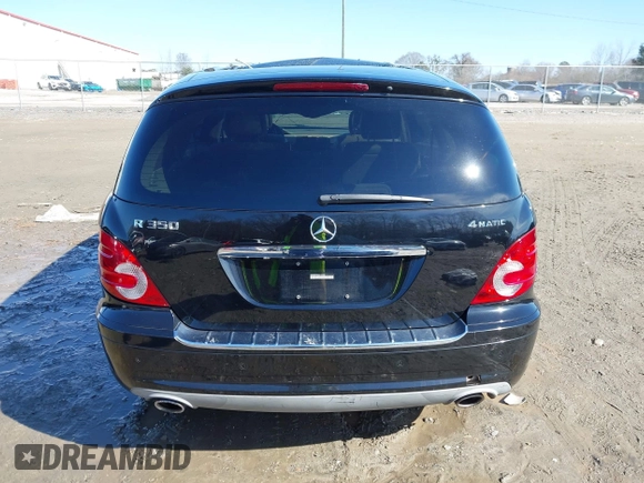 2010 Mercedes-Benz R-Class R 350 with VIN 4JGCB6FE0AA110342, listed as a IAAI auction lot 41440290 with 164,596 mi miles. Bid and sale history available at carsss.com. Image 16.