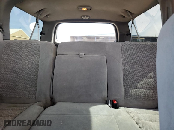 2003 Ford Excursion XLT with VIN 1FMSU41F63EA91902, listed as a Copart auction lot 50098155 with 252,972 mi miles and Salvage title. Bid and sale history available at DreamBid. Image 10.