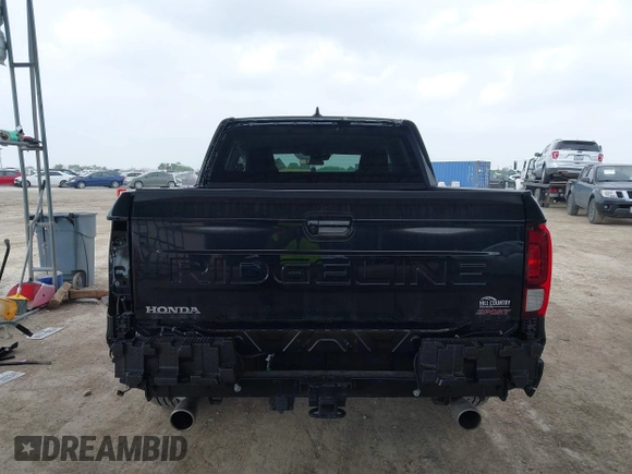 2024 Honda Ridgeline Sport z VIN 5FPYK3F18RB020114, wystawiony jako IAAI lot #41915968 z przebiegiem 3 666 mil mil oraz . Historia ofert i sprzedaży dostępna na DreamBid. Obrazek 17.