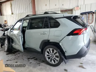 2022 Toyota RAV4 XLE Premium с VIN 2T3A1RFV6NW301836, выставлен на аукционе Copart как лот 58658235 с пробегом 41 495 миль миль и Списание • Salvage title. История ставок и продаж доступна на DreamBid. Изображение 2.