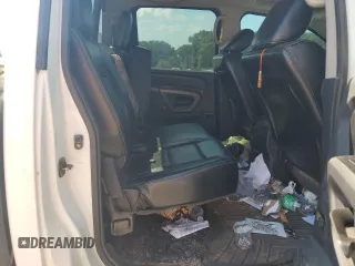 2015 Nissan Titan SL with VIN 1N6BA0EC7FN503784, listed as a Copart auction lot 68442114 with 130,651 mi miles and Salvage Title. Bid and sale history available at carsss.com. Image 10.