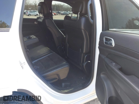 2018 Jeep Grand Cherokee Laredo E с VIN 1C4RJFAG8JC500877, выставлен на аукционе IAAI как лот 41797456 с пробегом 95 067 миль миль и . История ставок и продаж доступна на DreamBid. Изображение 8.
