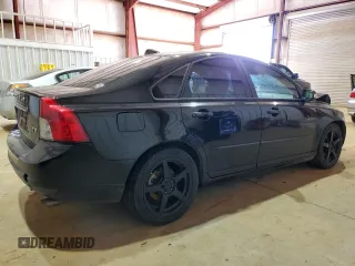 2011 Volvo S40 with VIN YV1672MS3B2539324, listed as a Copart auction lot 41871775 with 191,369 mi miles and Salvage Title. Bid and sale history available at carsss.com. Image 3.