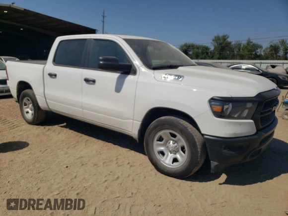2024 Ram 1500 Tradesman z VIN 1C6SRFGT6RN121396, wystawiony jako Copart lot #75023444 z przebiegiem 25 517 mil mil oraz Szkoda całkowita • Salvage title. Historia ofert i sprzedaży dostępna na DreamBid. Obrazek 4.