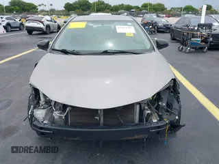 2016 Toyota Corolla L z VIN 2T1BURHE8GC707218, wystawiony jako IAAI lot #42424787 z przebiegiem 282 688 mil mil oraz . Historia ofert i sprzedaży dostępna na DreamBid. Obrazek 13.