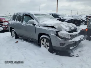 2015 Jeep Compass High Altitude Edition with VIN 1C4NJCEA8FD264154, listed as a Copart auction lot 43835095 with 156,285 mi miles and Salvage Title. Bid and sale history available at carsss.com. Image 4.