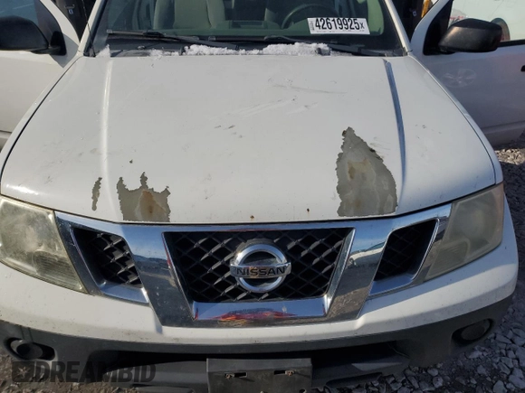 2014 Nissan Frontier S z VIN 1N6BD0CT2EN770064, wystawiony jako Copart lot #42619925 z przebiegiem 164 033 mil mil oraz Czysty tytuł • Clean title. Historia ofert i sprzedaży dostępna na DreamBid. Obrazek 11.