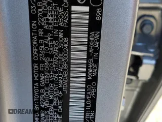 2023 Toyota Prius LE with VIN JTDADABU8P3002408, listed as a Copart auction lot 47490975 with 34,846 mi miles and Salvage Title. Bid and sale history available at DreamBid. Image 12.