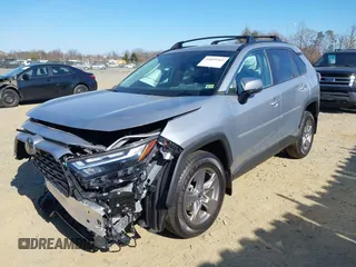2024 Toyota RAV4 XLE with VIN 2T3P1RFV3RC480256, listed as a IAAI auction lot 41899362 with 1,770 mi miles. Bid and sale history available at carsss.com. Image 18.