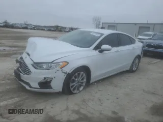 2020 Ford Fusion SE with VIN 3FA6P0HD3LR148537, listed as a Copart auction lot 44025495 with 86,270 mi miles and Salvage Title. Bid and sale history available at DreamBid. Image 1.