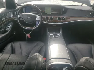 2015 Mercedes-Benz S 550 z VIN WDDUG8FB8FA158390, wystawiony jako Copart lot #56167545 z przebiegiem 124 243 mil mil oraz Szkoda całkowita • Salvage title. Historia ofert i sprzedaży dostępna na DreamBid. Obrazek 8.