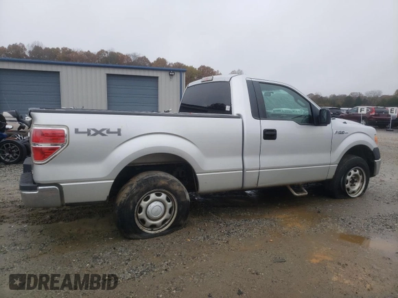 2013 Ford F-150 XL with VIN 1FTMF1EM2DFA08265, listed as a Copart auction lot 80313044 with 275,609 mi miles and Salvage Title. Bid and sale history available at carsss.com. Image 3.